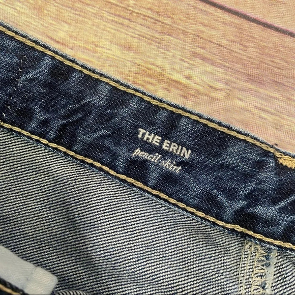 AG “The Erin” Pencil Skirt - Picture 7 of 8